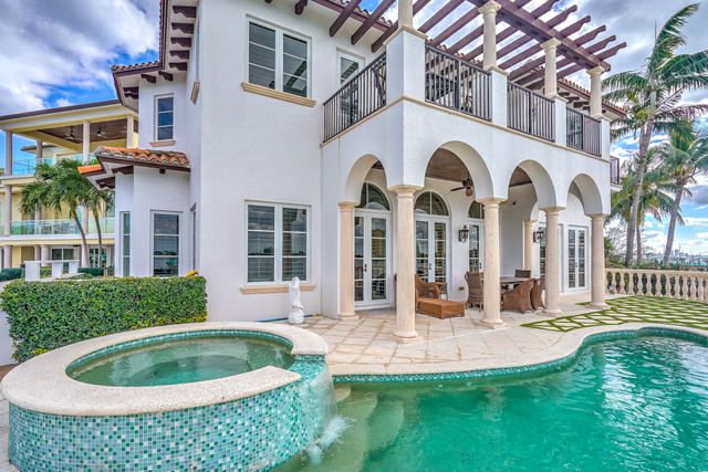 2775 Lake Drive, Singer Island, FL 33404