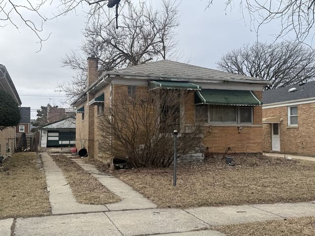 1926 S 24th Avenue, Maywood, IL 60153