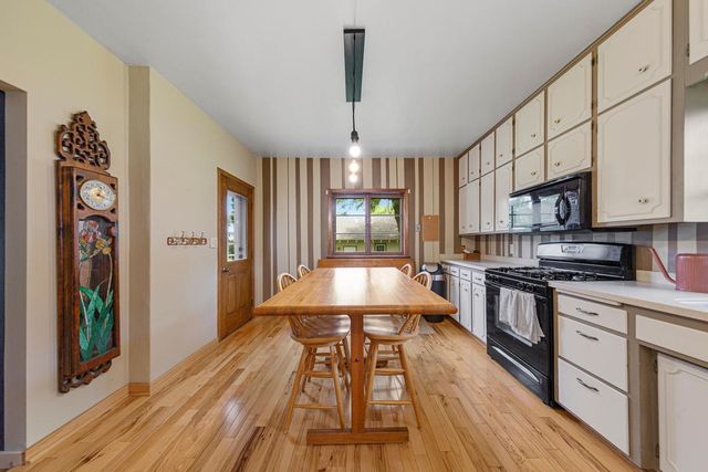 640 4th Avenue SW, Faribault, MN 55021
