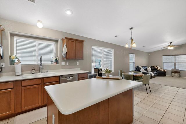 10434 Cantacielo Drive NW, Albuquerque, NM 87114