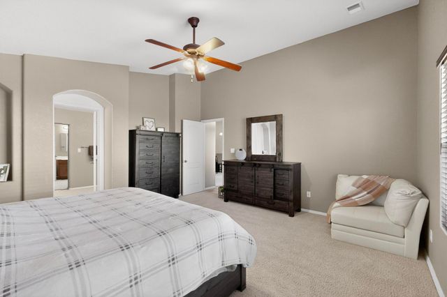 10434 Cantacielo Drive NW, Albuquerque, NM 87114