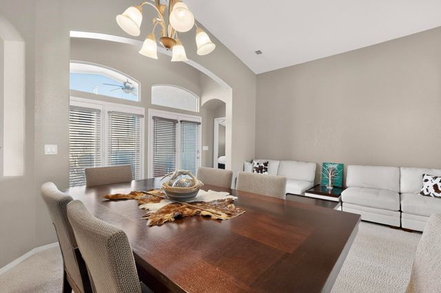 10434 Cantacielo Drive NW, Albuquerque, NM 87114