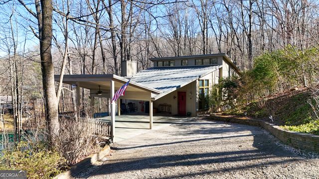 283 Chalet Drive, Sautee Nacoochee, GA 30571
