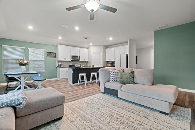 3112 Kingsgarden Road, Denton, TX 76207