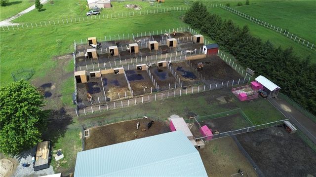 2090 N 900th Road, Eudora, KS 66025