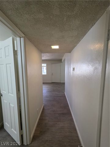 304 Orland Street 39, Las Vegas, NV 89107