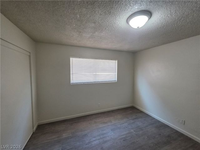 304 Orland Street 39, Las Vegas, NV 89107
