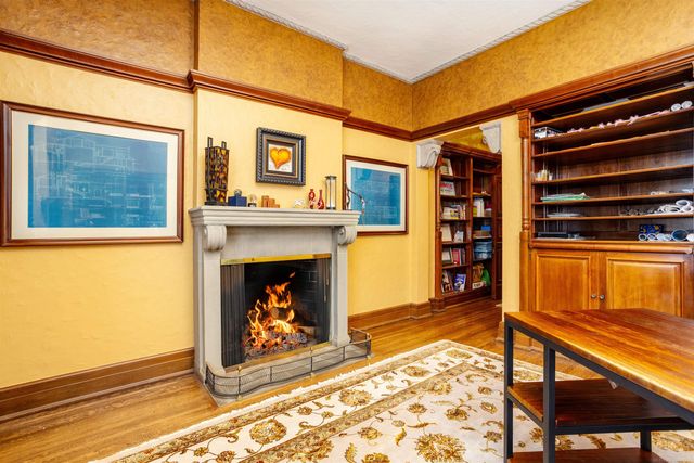 189 Cloverly Road, Grosse Pointe Farms, MI 48236