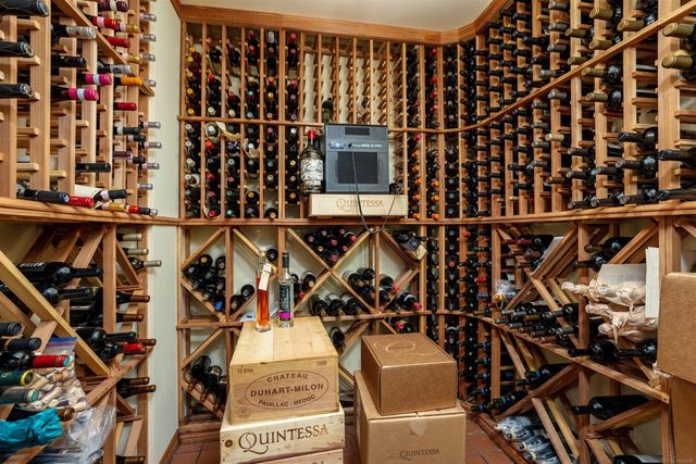 189 Cloverly Road, Grosse Pointe Farms, MI 48236