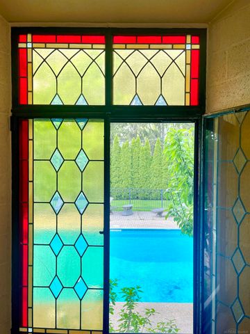 189 Cloverly Road, Grosse Pointe Farms, MI 48236