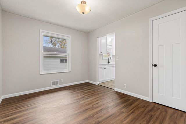 10200 4th Avenue S, Bloomington, MN 55420