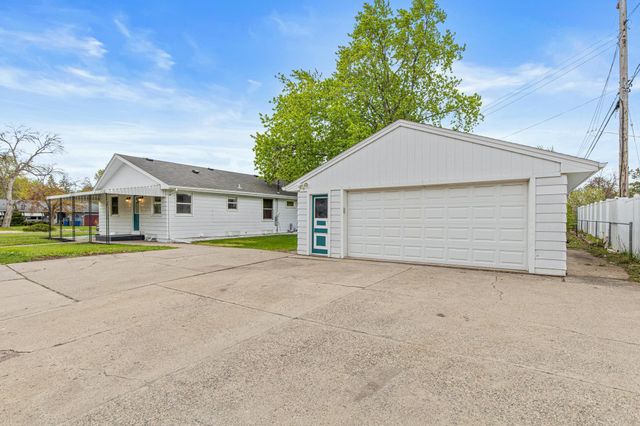 10200 4th Avenue S, Bloomington, MN 55420