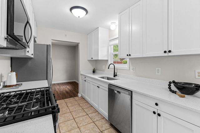 10200 4th Avenue S, Bloomington, MN 55420