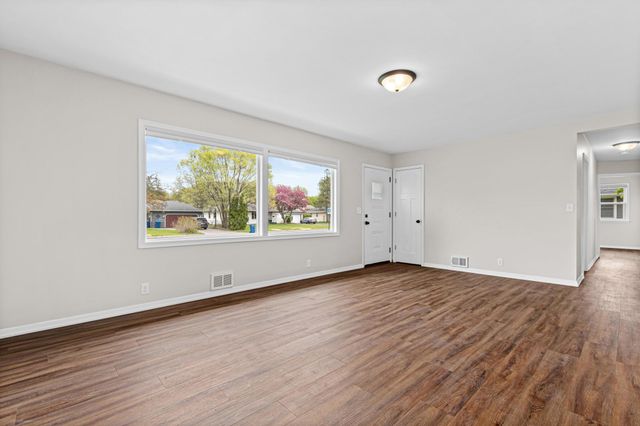 10200 4th Avenue S, Bloomington, MN 55420