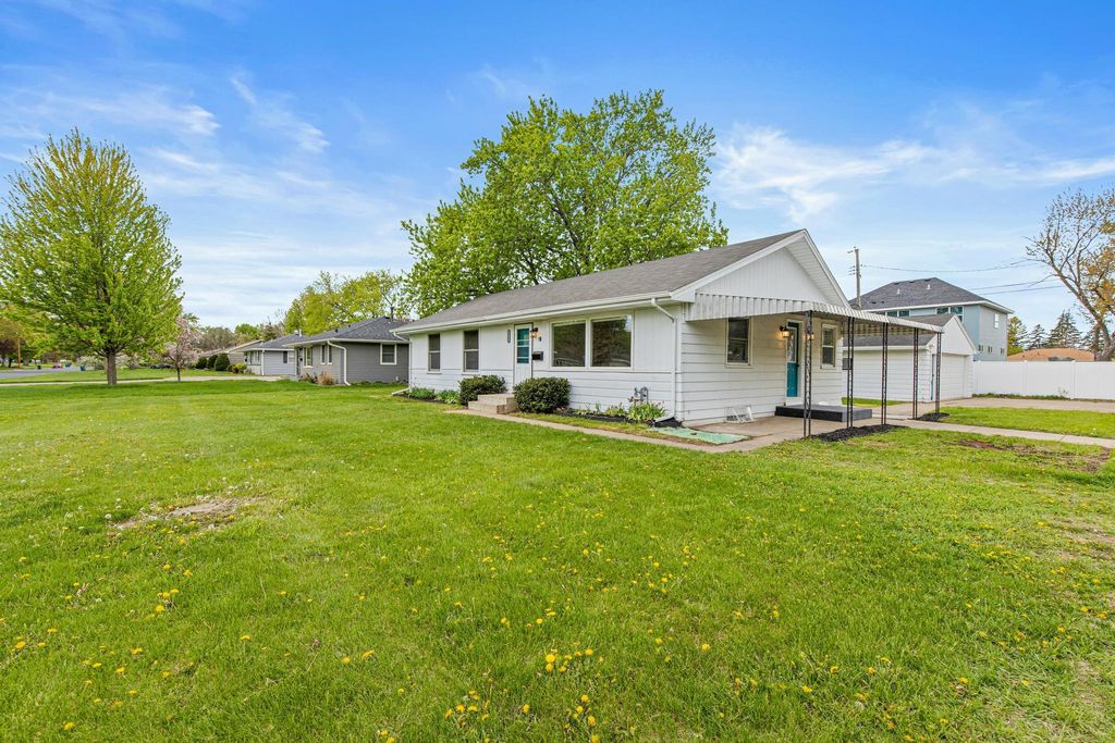 10200 4th Avenue S, Bloomington, MN 55420