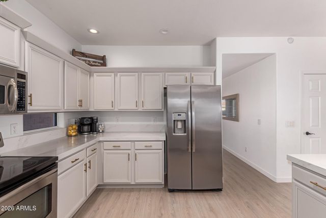 3297 E MAYBERRY Avenue, Gilbert, AZ 85297