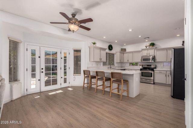 3297 E MAYBERRY Avenue, Gilbert, AZ 85297