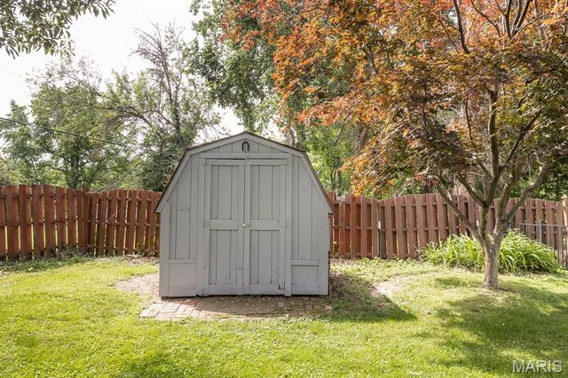 419 N 66th Street, Belleville, IL 62223