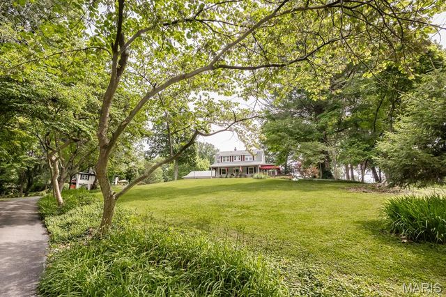 419 N 66th Street, Belleville, IL 62223