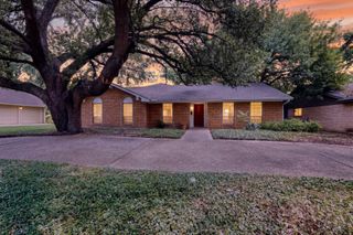 2306 Lawnmeadow Drive, Richardson, TX 75080