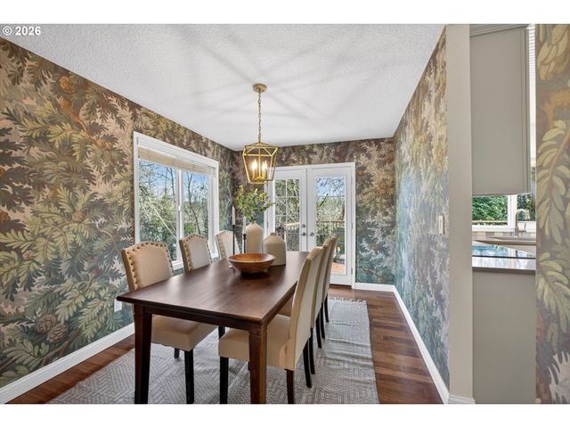 4153 CALAROGA Cir, West Linn, OR 97068