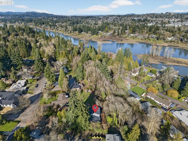 4153 CALAROGA Cir, West Linn, OR 97068