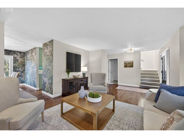 4153 CALAROGA Cir, West Linn, OR 97068