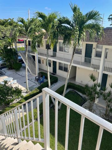 340 NW 19th Street 308, Boca Raton, FL 33432