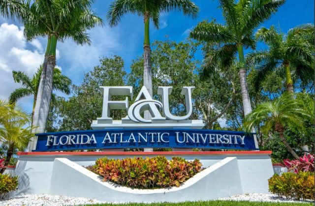 340 NW 19th Street 308, Boca Raton, FL 33432
