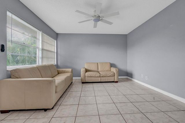 340 NW 19th Street 308, Boca Raton, FL 33432