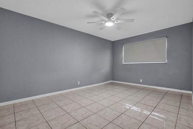 340 NW 19th Street 308, Boca Raton, FL 33432