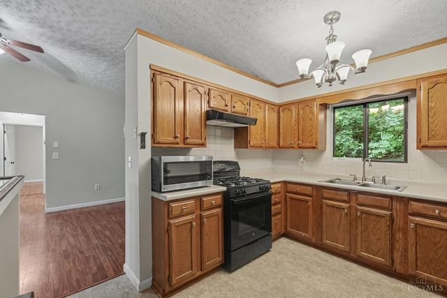 4239 St Rt 132, Batavia Twp, OH 45103