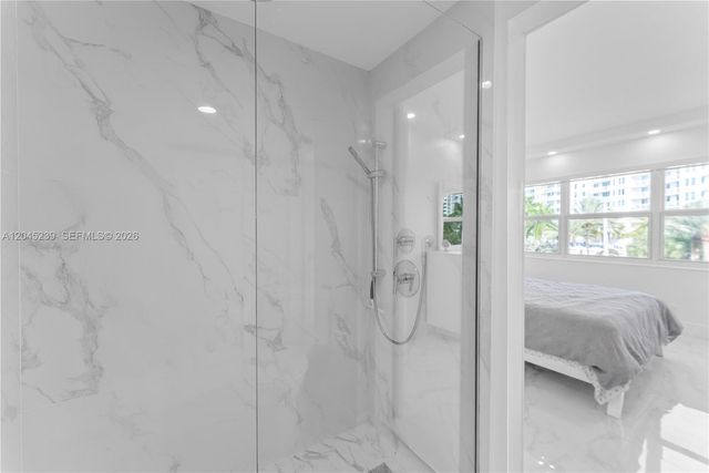 3250 NE 28th St 403, Fort Lauderdale, FL 33308