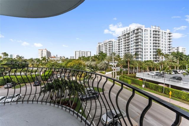 3250 NE 28th St 403, Fort Lauderdale, FL 33308