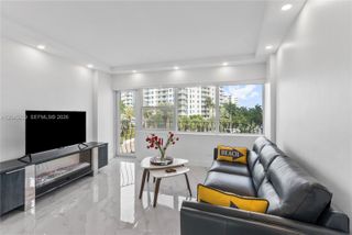 3250 NE 28th St 403, Fort Lauderdale, FL 33308