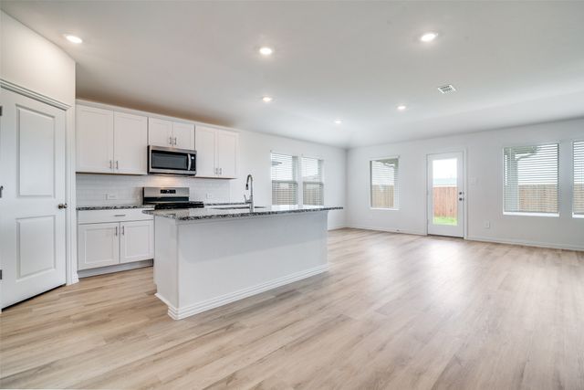 1371 Los Olmos Lane, Crandall, TX 75114