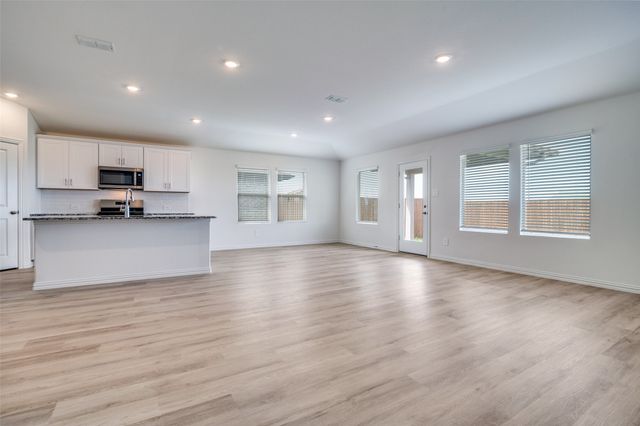 1371 Los Olmos Lane, Crandall, TX 75114