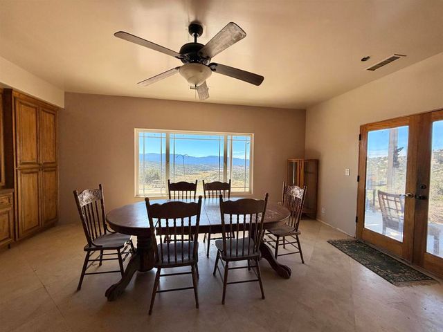 45620 Lewis Valley Road, Hemet, CA 92544