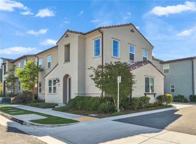 4044 Shada Lane, Corona, CA 92883