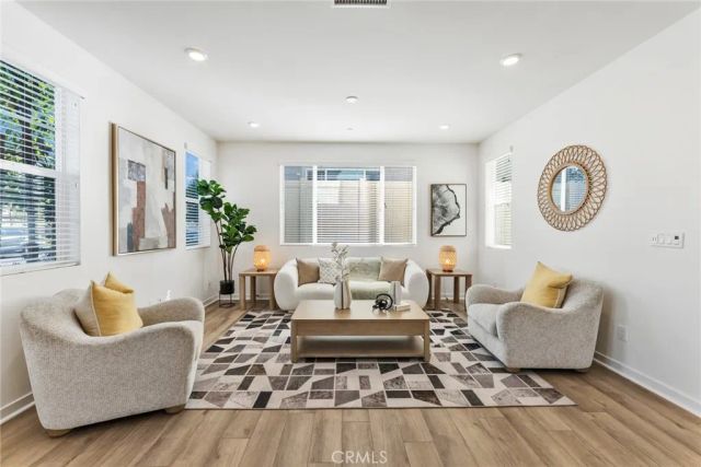 4044 Shada Lane, Corona, CA 92883