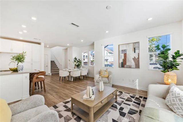4044 Shada Lane, Corona, CA 92883
