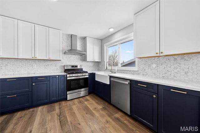 242 Berlekamp Drive, St Charles, MO 63303