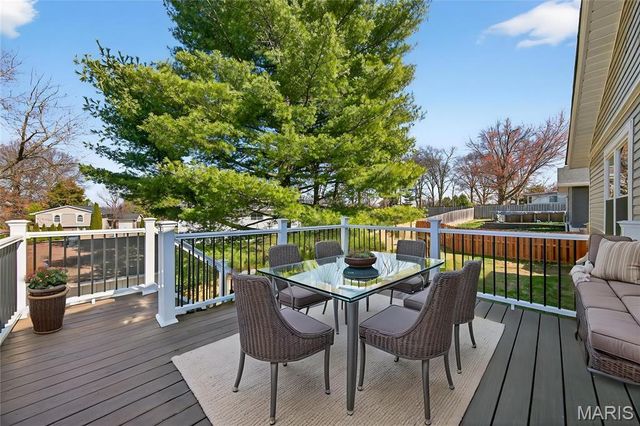 242 Berlekamp Drive, St Charles, MO 63303