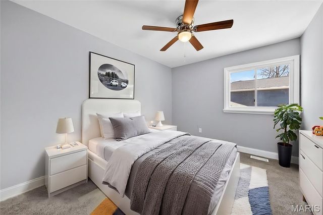 242 Berlekamp Drive, St Charles, MO 63303