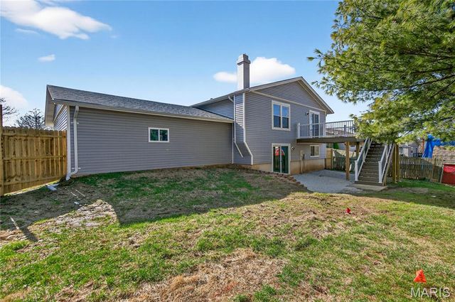 242 Berlekamp Drive, St Charles, MO 63303