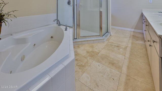 6171 Sabal Point Circle, Port Orange, FL 32128