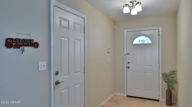 6171 Sabal Point Circle, Port Orange, FL 32128