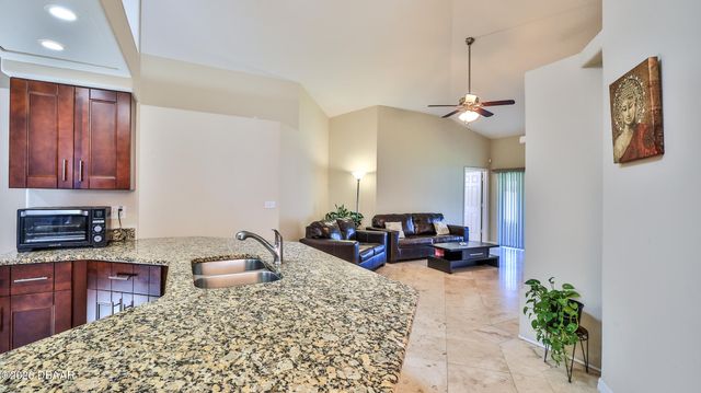 6171 Sabal Point Circle, Port Orange, FL 32128