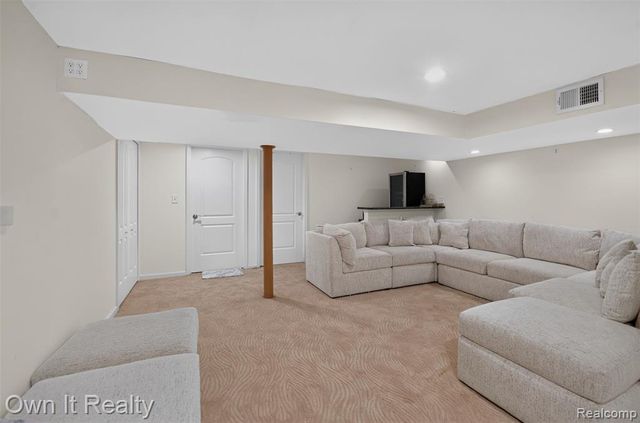 718 S Military Street, Dearborn, MI 48124