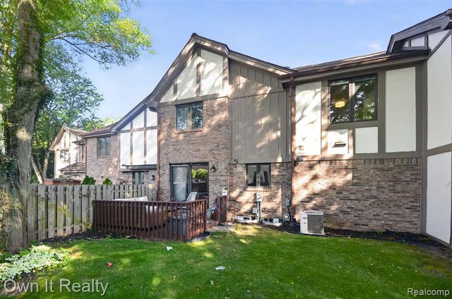 718 S Military Street, Dearborn, MI 48124